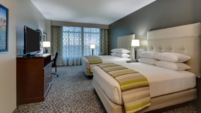 0184_NQQX 01_Deluxe Queen Guestroom