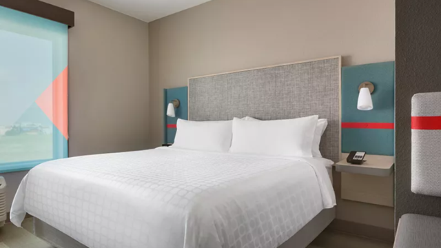 Avid Hotel 5